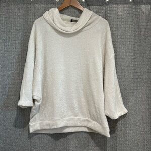 Lane Bryant Cream Sweater Size 14/16